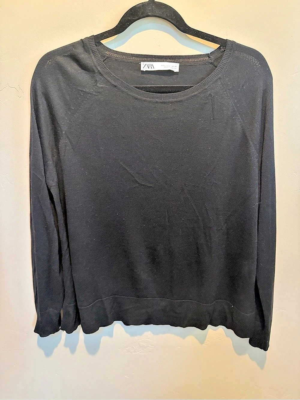 Zara Long Sleeve Top in Black Size Medium